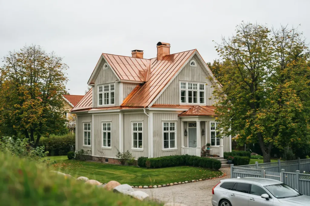 byte av koppartak p ldre villa i smo nyn shamn